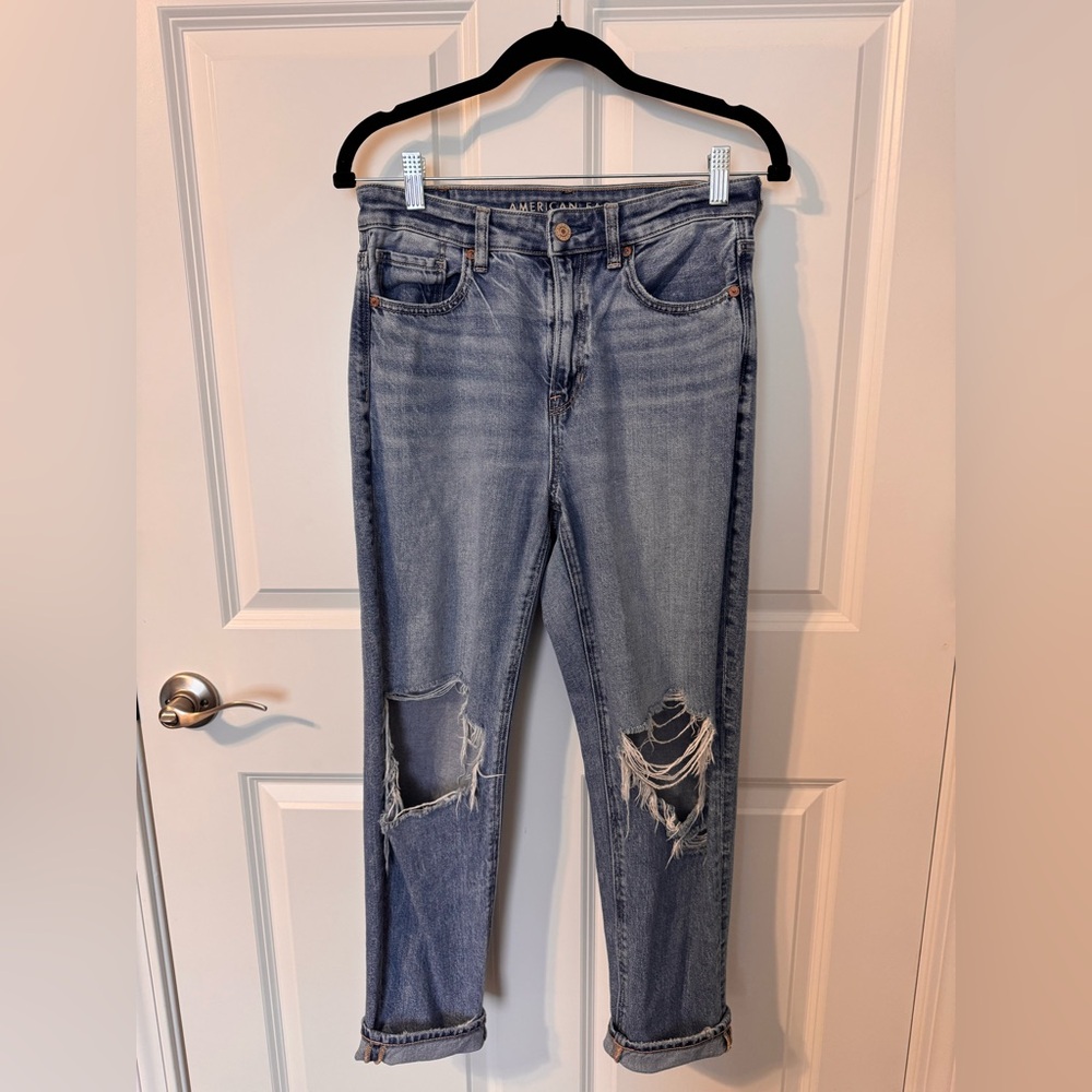 American Eagle Outfitters Women's Ripped Light Blue Jeans